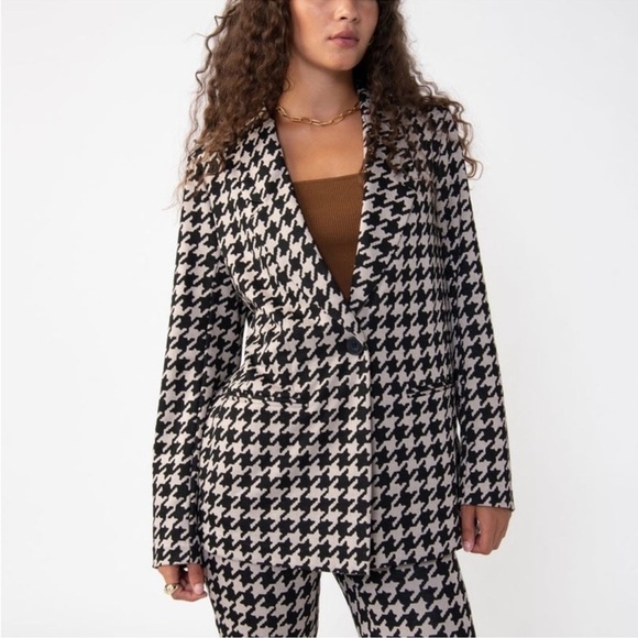 Sanctuary Johnnie Houndstooth Blazer - Picture 2 of 13